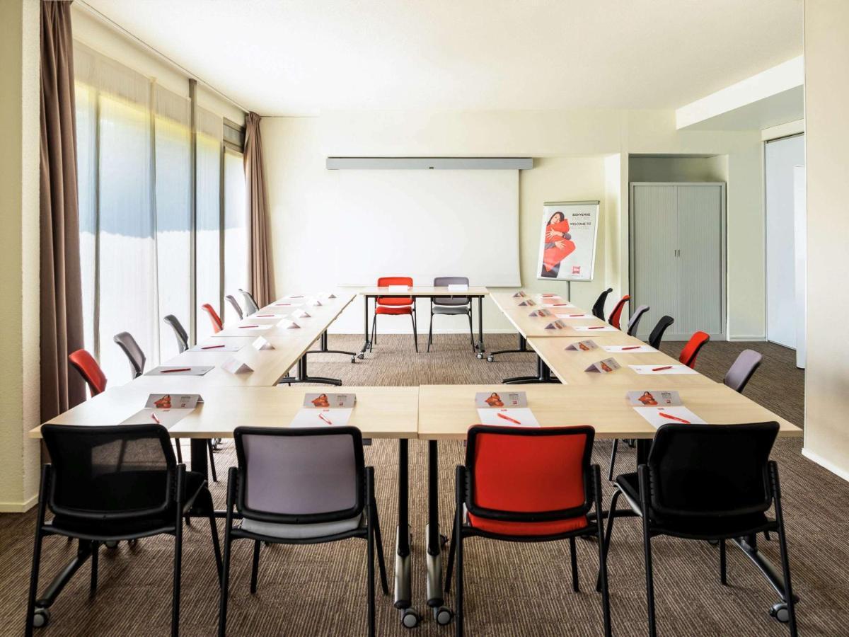 Ibis Paris Marne La Vallee Эмеренвиль Экстерьер фото