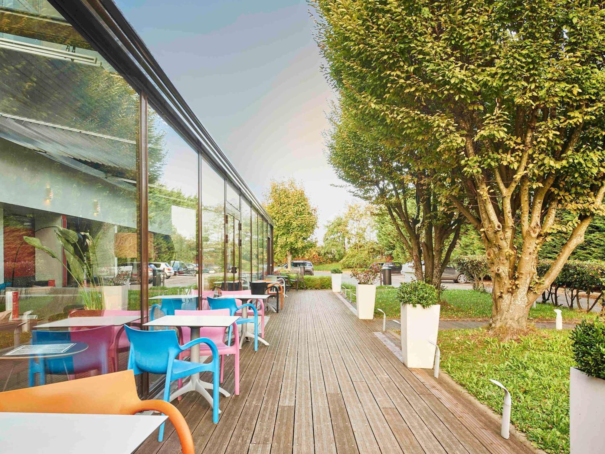 Ibis Paris Marne La Vallee Эмеренвиль Экстерьер фото